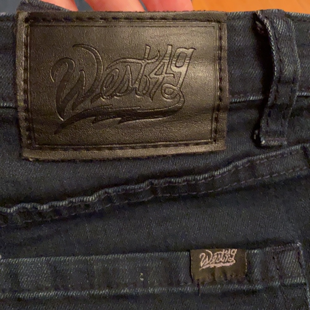 Jeans - Picture 3 of 5